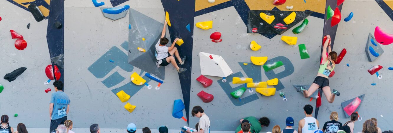 Youth Climbing – Boulder