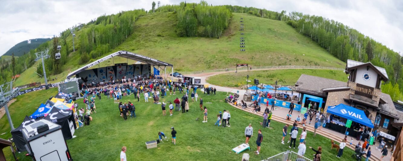 Nature Valley Mountain Plaza